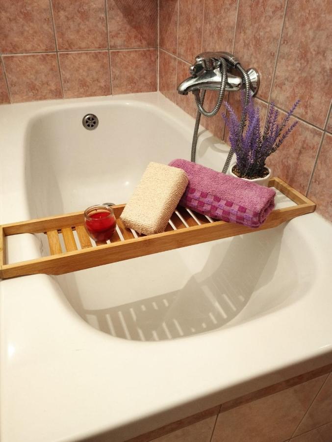 Apartmani Bilic Dugi Rat Exterior foto